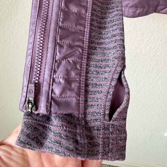 Lululemon Rebel Runner Jacket Purple Camo Embossed Sz 8 Athleisure Outdoor Gym - Picture 4 of 6